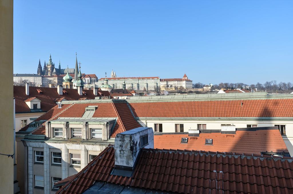 Amazing Charles Bridge Apartment Prague Exterior photo